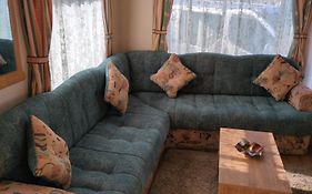 L&G Caravan Hire 8 Berth Sealands Familys Only And The Lead Person Must Be Over 30 (Adults Only)